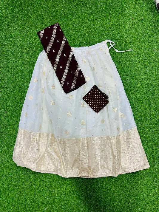 Pattupavada Set